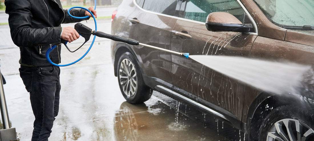 Is een hogedrukreiniger veilig voor je auto? Zo gebruik je ‘m zonder schade!